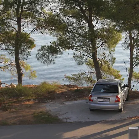 아파트 By The Sea Tkon, Pasman - 8454 *