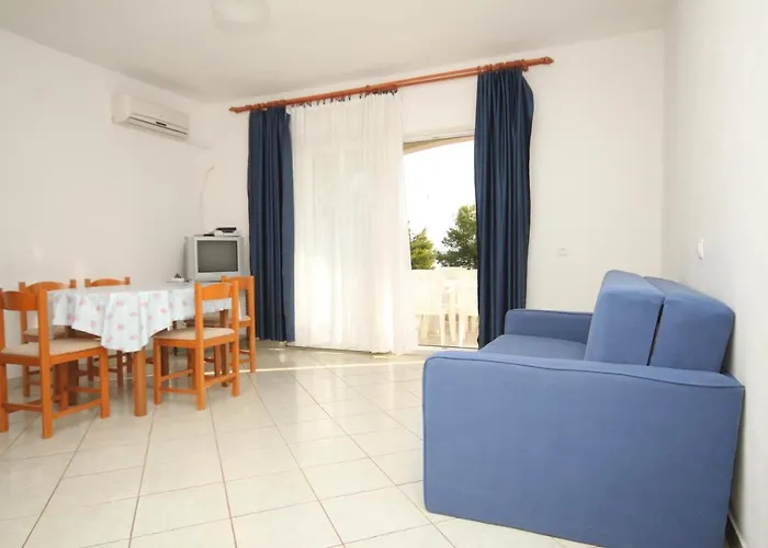 By The Sea Tkon, Pasman - 8454