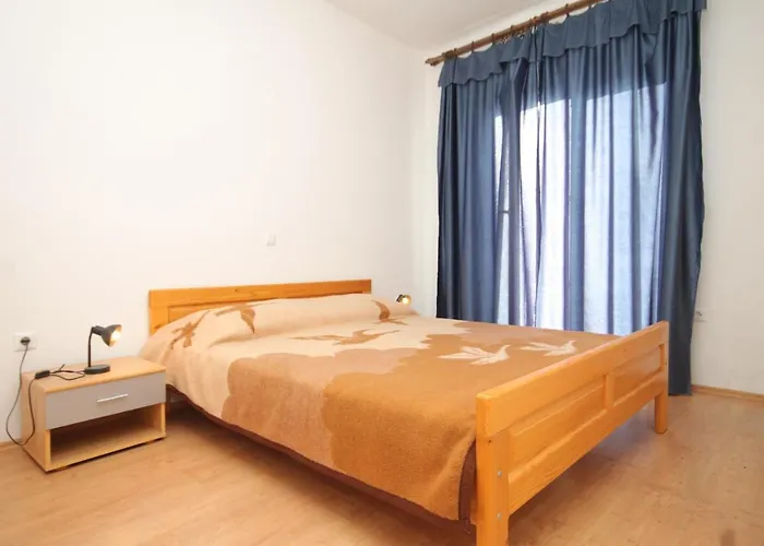 By The Sea Tkon, Pasman - 8454 아파트