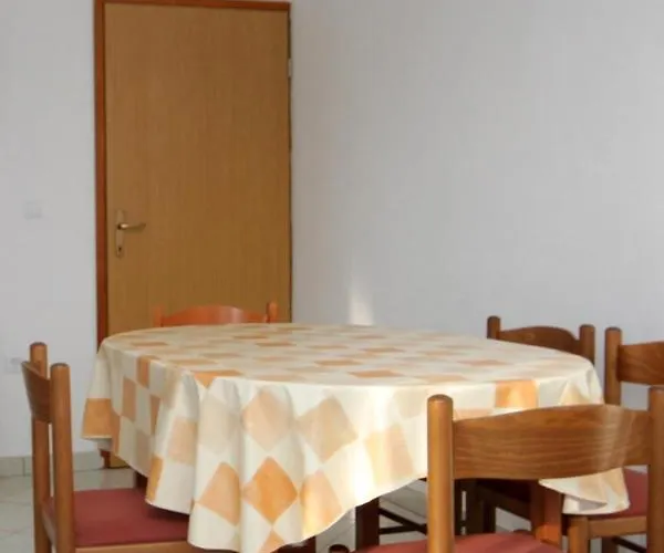 By The Sea Tkon, Pasman - 8454 아파트