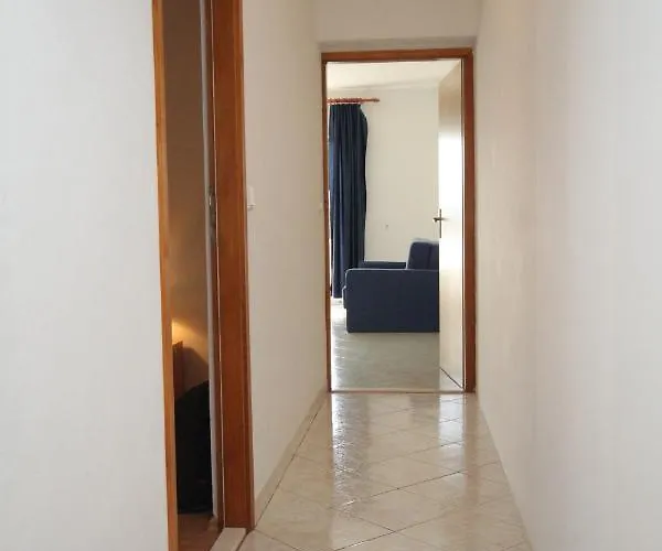 By The Sea Tkon, Pasman - 8454 아파트 *